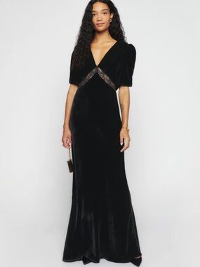Reformation Malaga Velvet Maxi Dress Lace Details Short Sleeve V-Neck Black sz0